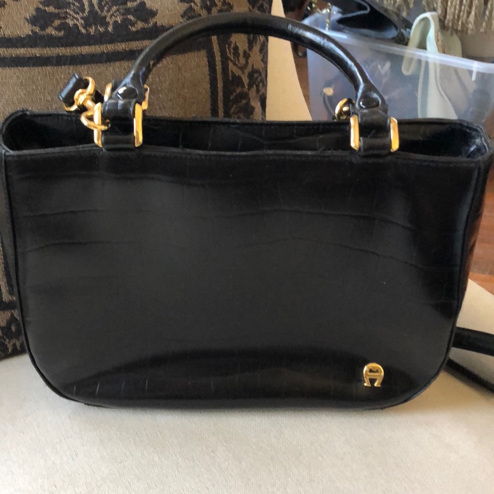Beautiful black dressy purse